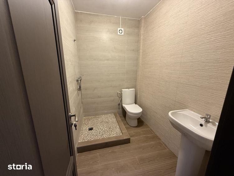Apartament cu 3 camere semidecomandat în Nord