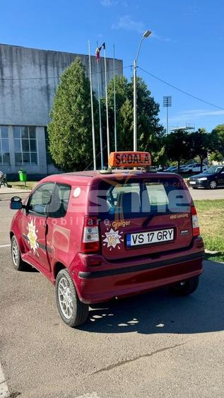 Spațiu comercial, de 85 mp, în Central