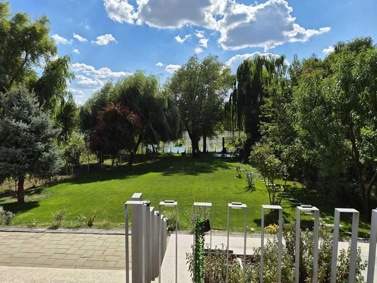 Casă cu 4 camere în Creața