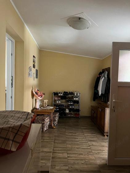 Casă cu Teren 9 Mp în Vetiș
