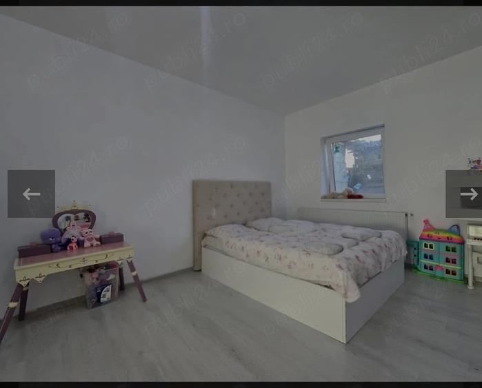 Casă cu 4 camere cu Teren 1763 Mp în Bucovina