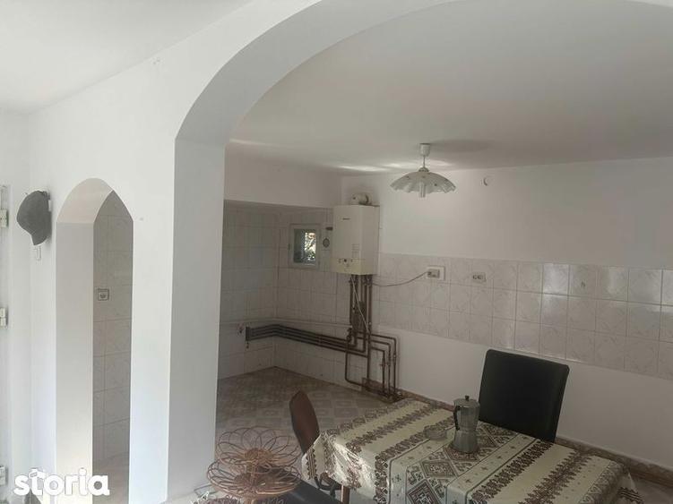 Casă cu 4 camere cu Teren 1144 Mp în Glodeni