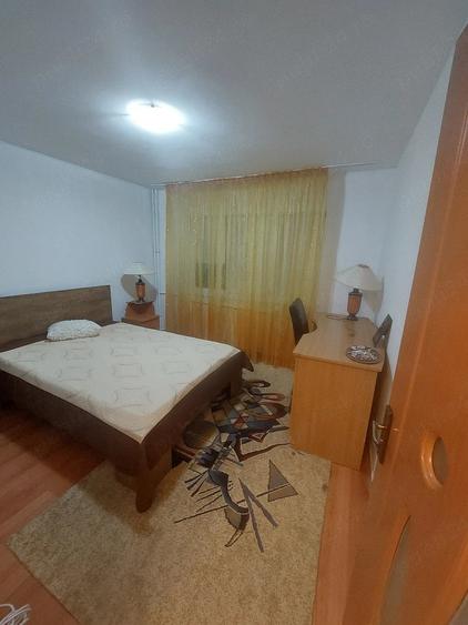 Apartament cu 2 camere decomandat în George Enescu