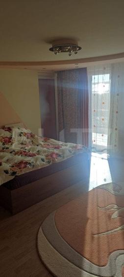 Casă individuală cu 6 camere cu Piscina în Nufărul
