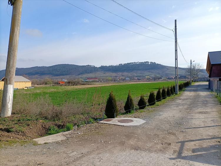 Teren Construcții intravilan de 1292 mp, în Bonțida