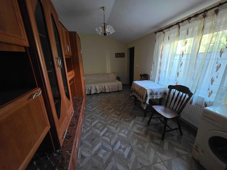 Apartament de inchiriat la casa 2 camere intrare separata Ronat - 4