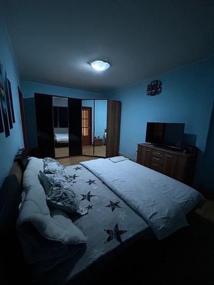 Apartament cu 2 camere decomandat în Siderurgiștilor