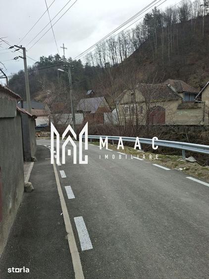 Casă cu 7 camere în Câineni