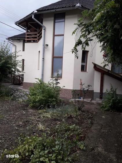 Casa individuala, teren si anexe, zona centrala - 3
