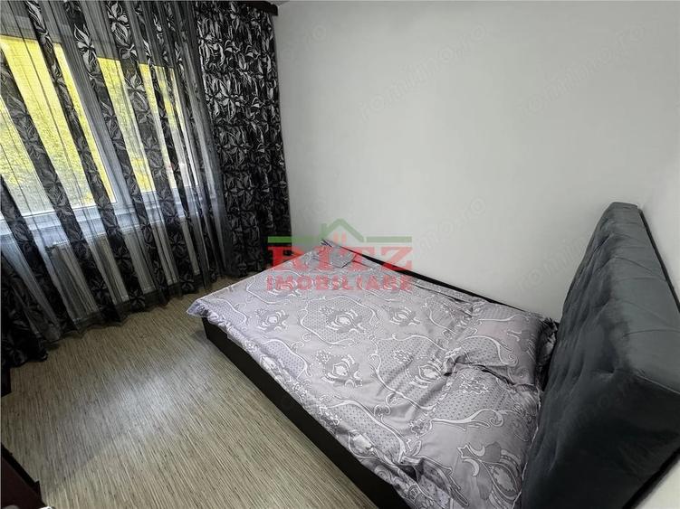 Apartament cu 3 camere semidecomandat în Ultracentral