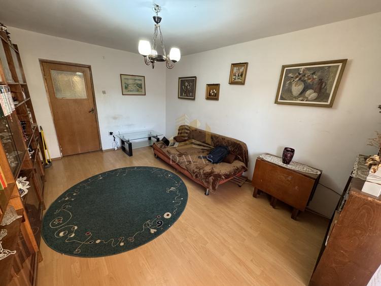 Apartament cu 3 camere decomandat, mobilat în Mănăștur