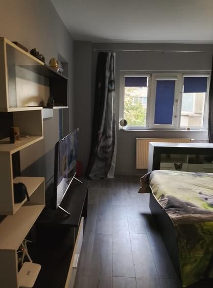 Garsonieră decomandată în Banu Manta