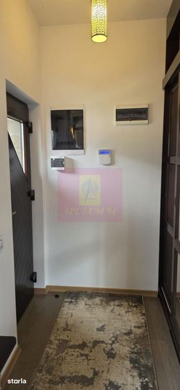 Casă cu 5 camere cu Teren 680 Mp în Central