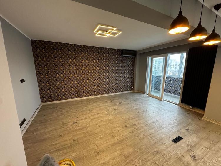 Apartament cu 4 camere decomandat în Nord