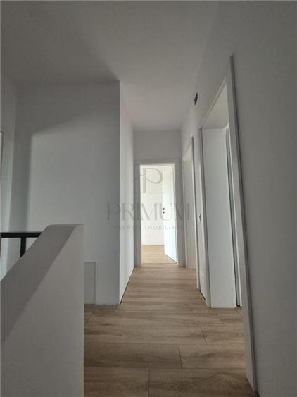 Duplex cu 4 camere cu Teren 375 Mp în Moșnița Nouă