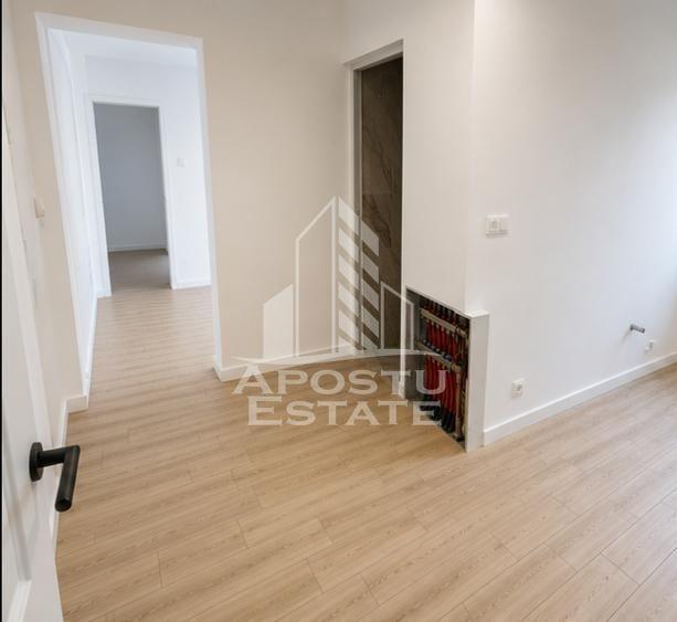 Apartament cu 3 camere semidecomandat în Șagului