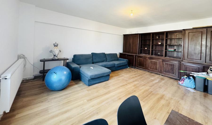 Apartament cu 2 camere decomandat, mobilat în Libertății