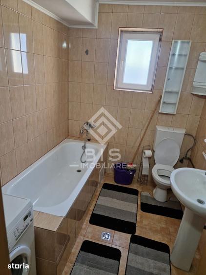 Apartament cu 3 camere decomandat în Unirea