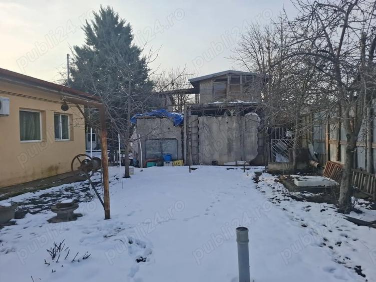 Casă cu 3 camere cu Teren 549 Mp în Central