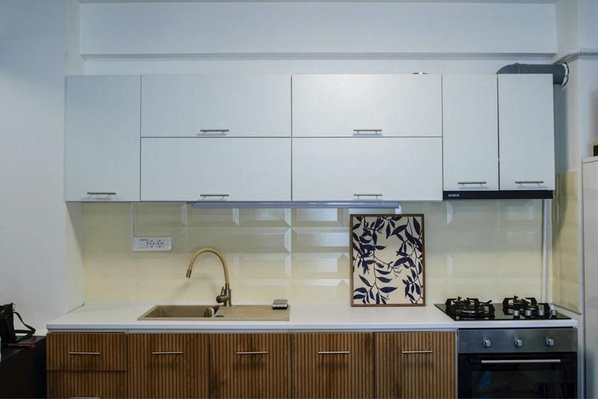 Apartament cu 2 camere semidecomandat în Roșu