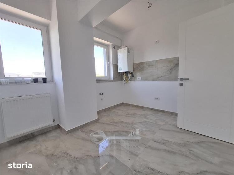 Apartament cu 3 camere decomandat în Galata