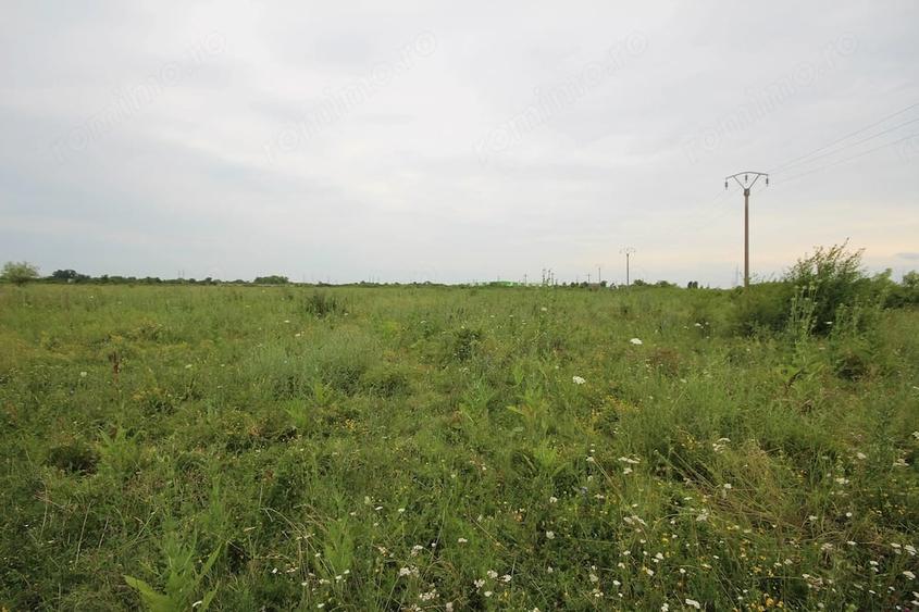 Teren de 9400 mp, în Mehala