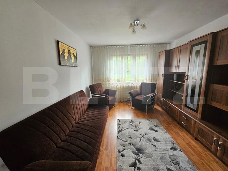 Casă individuală cu 4 camere cu Canalizare în Câmpeni
