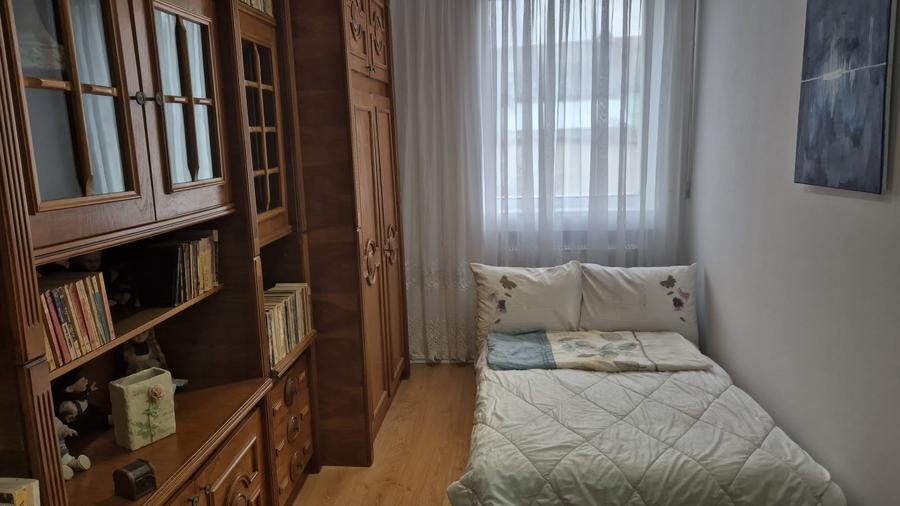 Apartament cu 2 camere decomandat în Exterior Vest