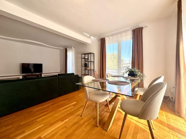 Apartament cu 3 camere semidecomandat, mobilat în Mănăștur