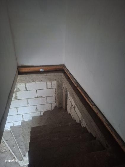 Casă cu 4 camere în Românești