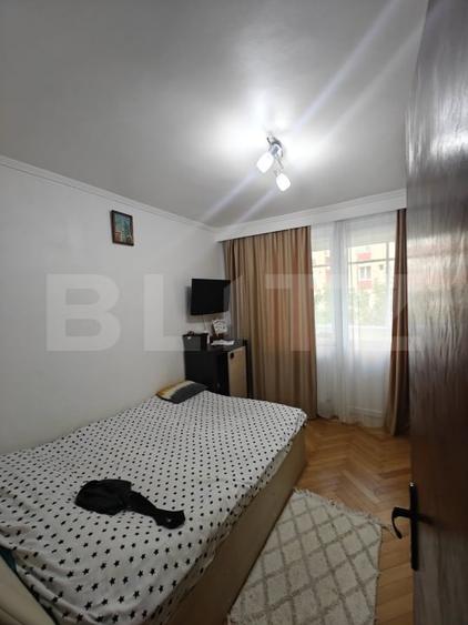 Apartament cu 3 camere semidecomandat, mobilat în Războieni