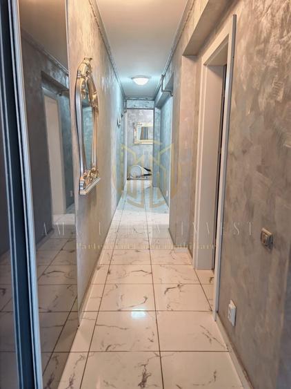 Apartament cu 3 camere decomandat în Central