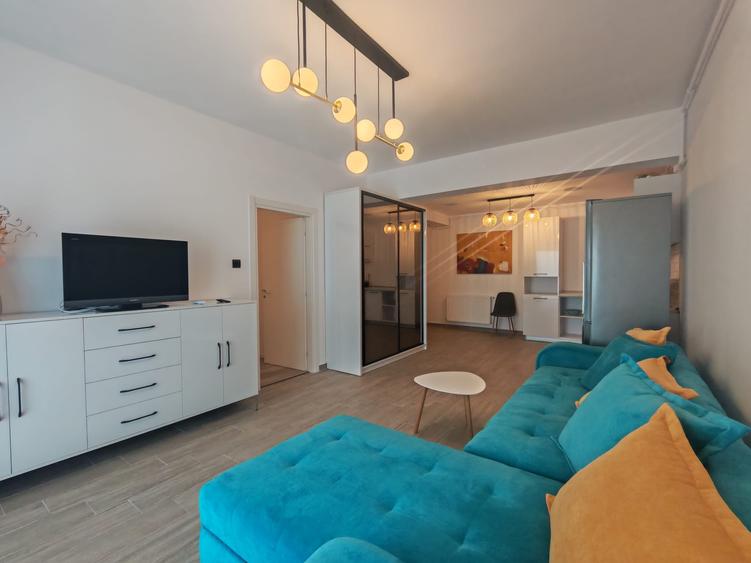 Apartament cu 2 camere semidecomandat în Central