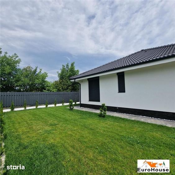 Casă cu 3 camere cu Teren 400 Mp în Central