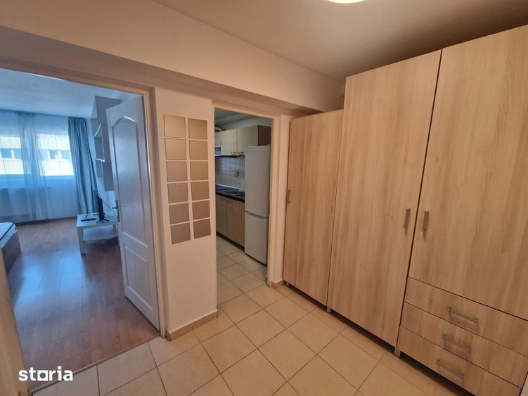 Garsonieră decomandată în Bună Ziua