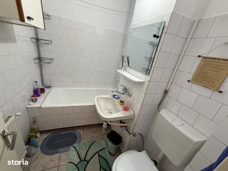 Apartament 3 camere 60 mp etaj 2 - Campina ,langa OMV - 11