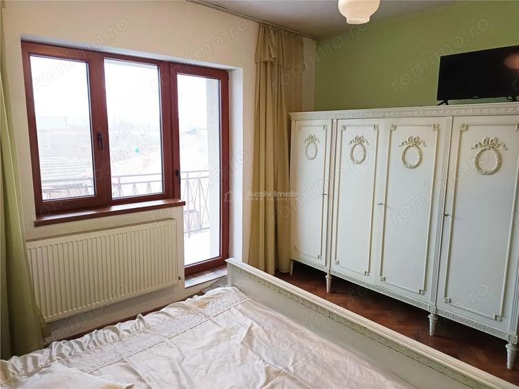 Casă cu 2 camere cu Piscina în Central