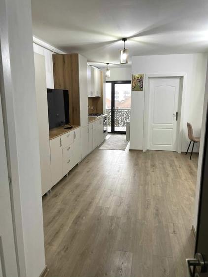 Apartament cu 2 camere, 45 mp utili - Lift + Loc parcare - 2
