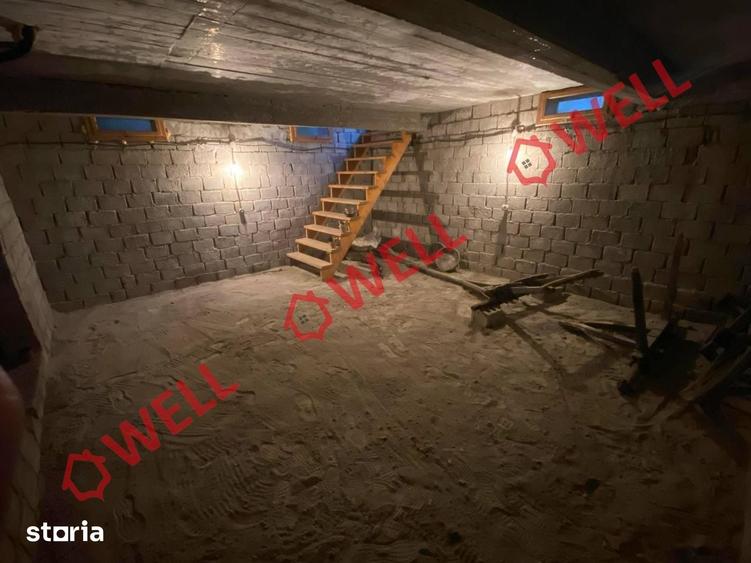 Casă cu 5 camere cu Teren 1083 Mp în Ghelința