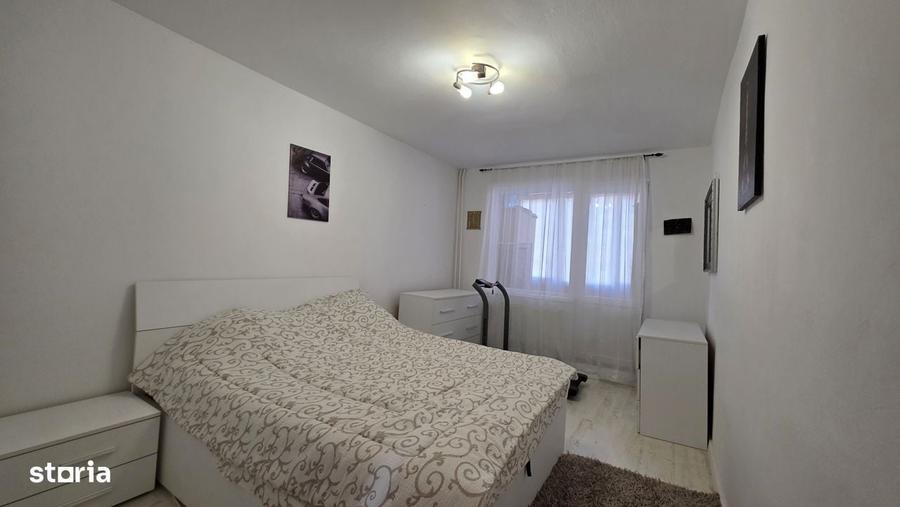 Apartament cu 3 camere semidecomandat în Circumvalațiunii — fotografia 2