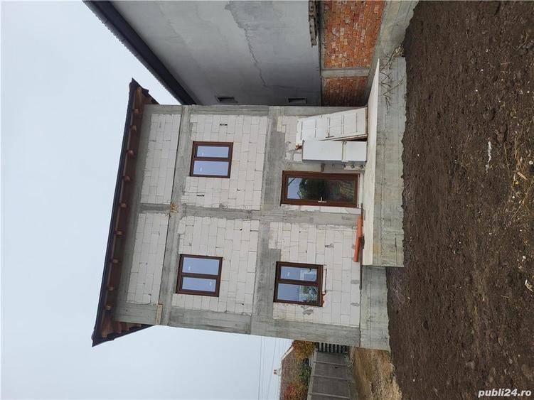 Casă cu Teren 577 Mp în Bujac