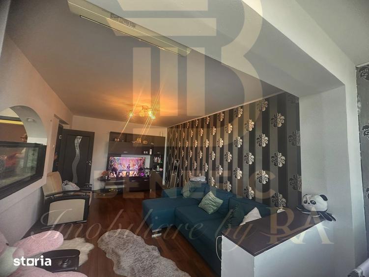 Apartament cu 2 camere decomandat în Republicii