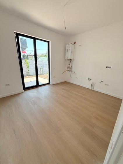 Casă individuală cu 4 camere cu Teren 220 Mp în Prelungirea Ghencea