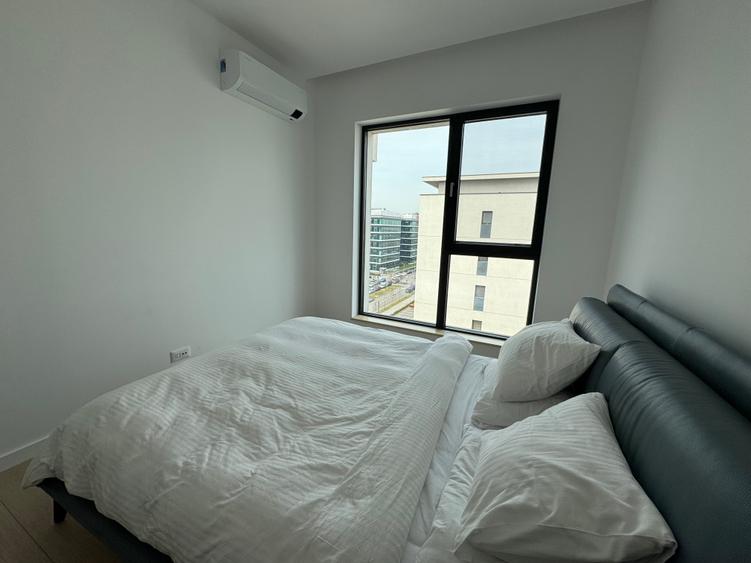 Apartament cu 3 camere decomandat în Aviației