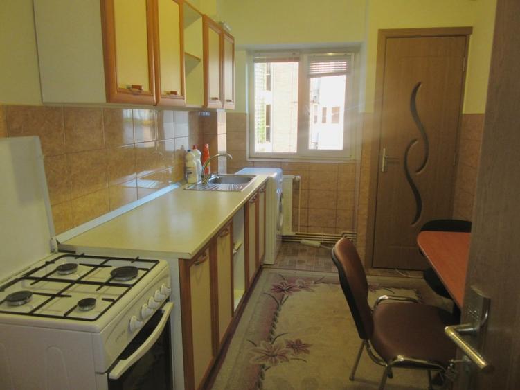Apartament cu 2 camere decomandat în Bd. Independenței