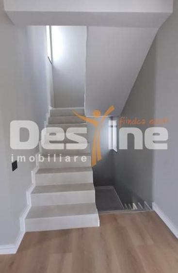 Casă cu 4 camere cu Teren 394 Mp în Miroslava