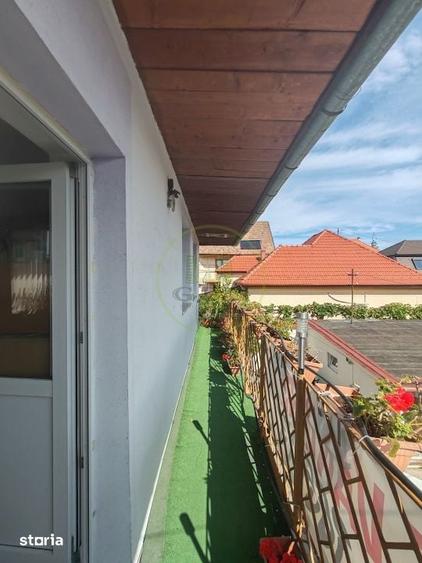 Casă cu 5 camere decomandat cu Teren 770 Mp în Trei Stejari