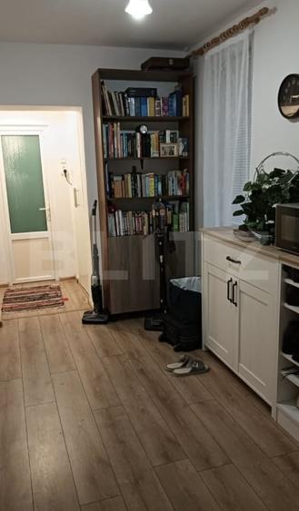 Apartament cu 3 camere, semidecomandat, 84 mp, zona Semicentrală - 3