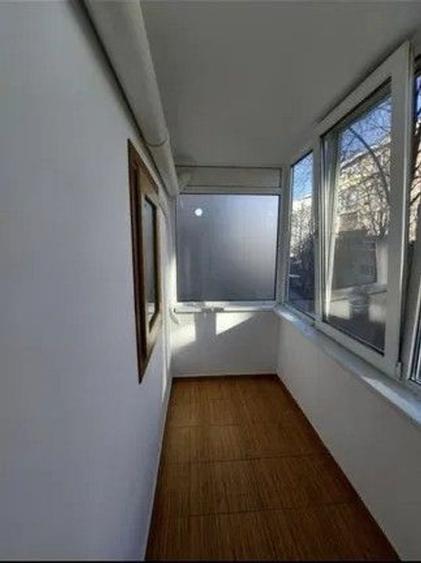 AP. 2 CAMERE MILITARI, BUCATARIE INCHISA, METROU 10 MINUTE, AC - 6