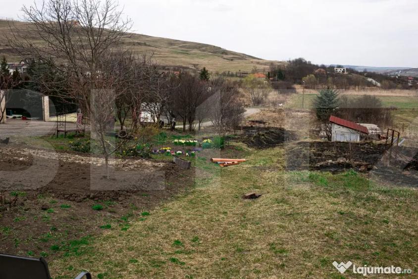 Teren în Borhanci